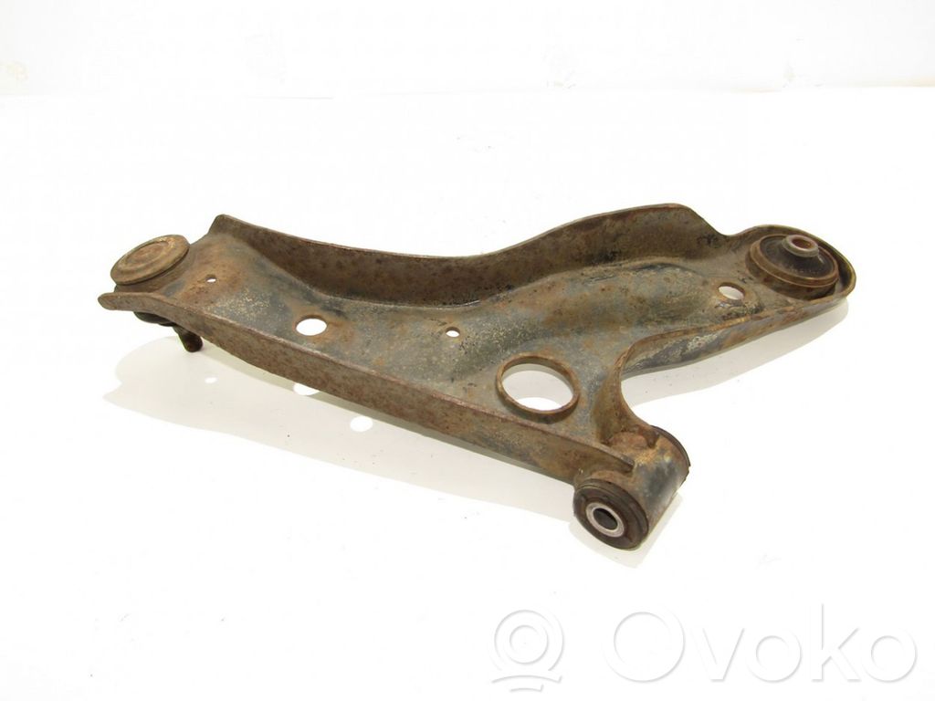 Suzuki Alto Braccio di controllo sospensione anteriore inferiore/braccio oscillante