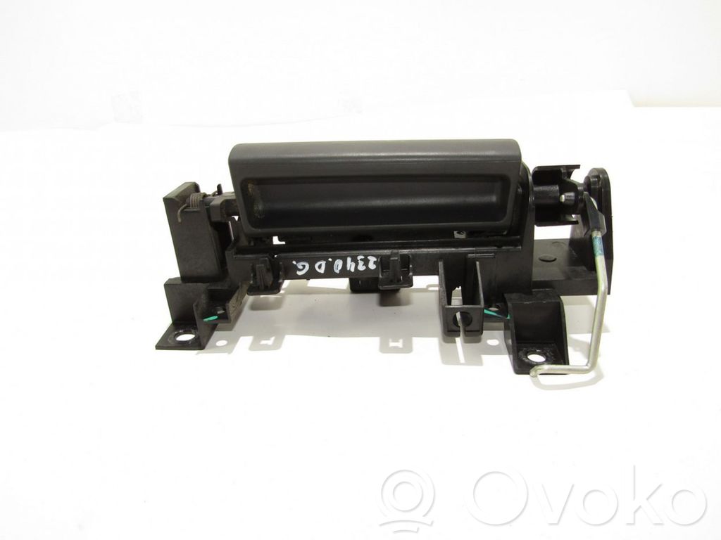 Manecilla interna puerta delantera   25002974RH