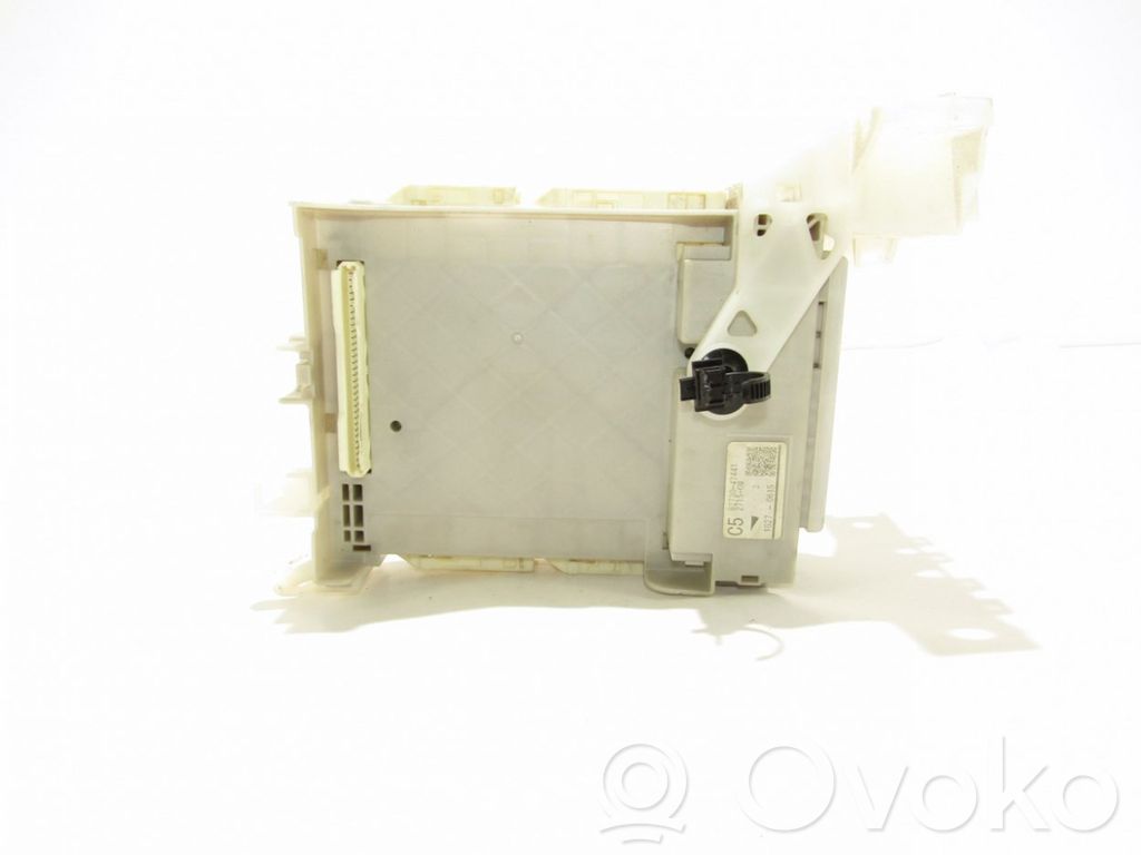 Toyota Prius (XW30) Modul siguranțe 