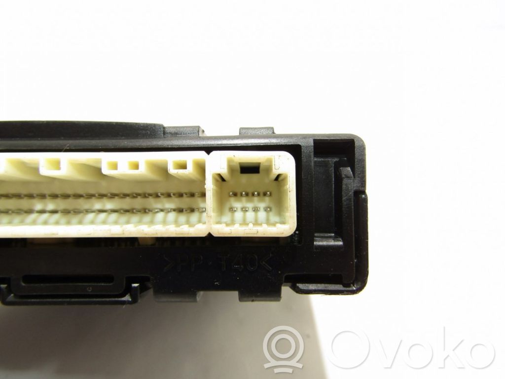 Toyota Prius (XW30) Alte unități/module de control 