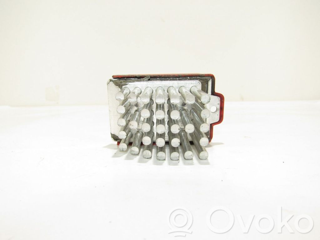 Volkswagen Golf IV Relais de commande ventilateur chauffage 