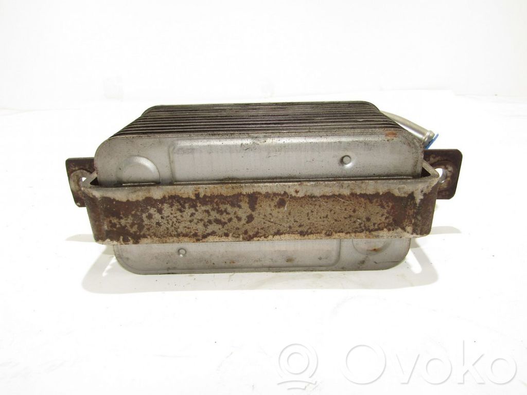 Mitsubishi Pajero Halterung Ölfilter / Ölkühler