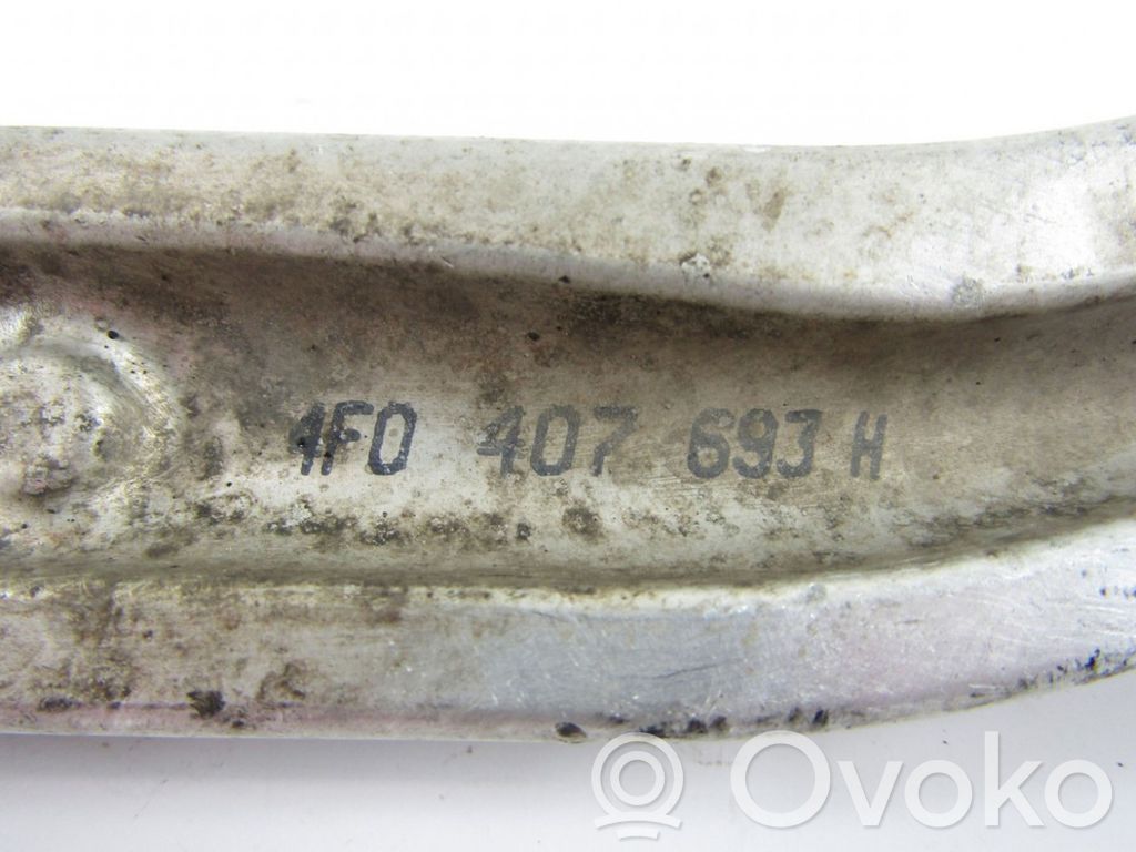 Querlenker Achsschenkel vorne   4F0407693H