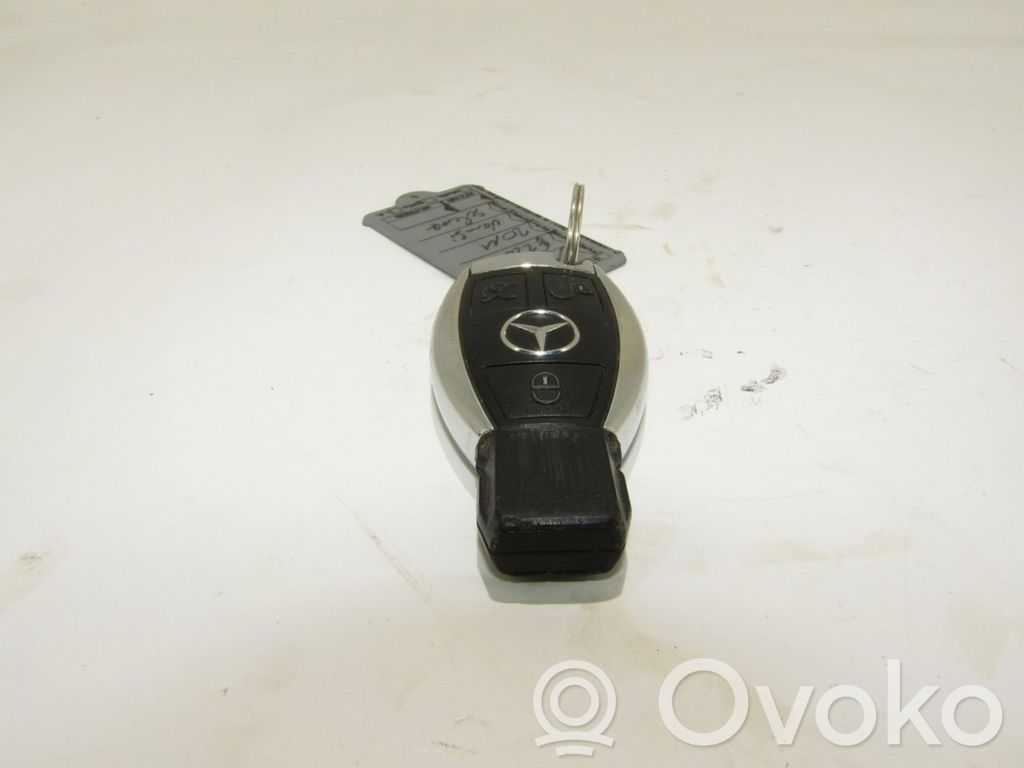 Mercedes-Benz E W212 Tarjeta/llave de arranque 