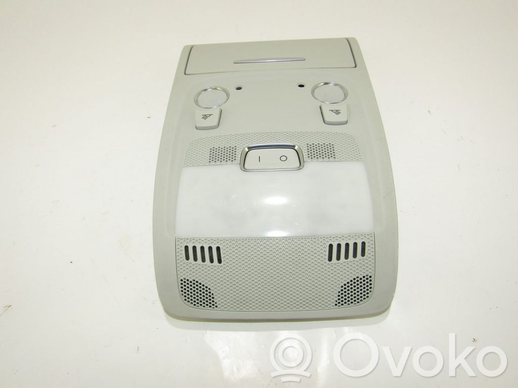 Otras luces interiores   8T0947135B