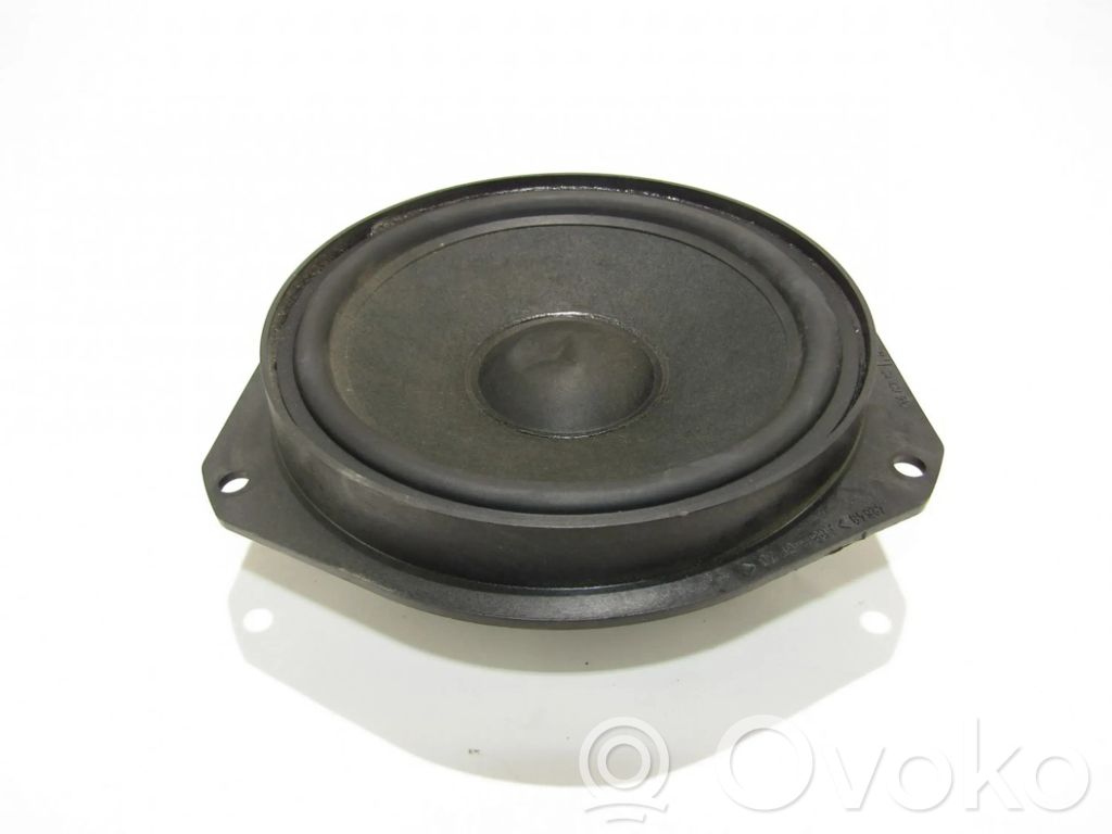 Altavoz de la puerta trasera