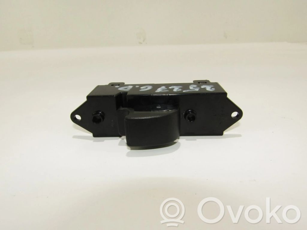 Peugeot 4007 Comutator comandă geamuri electrice 