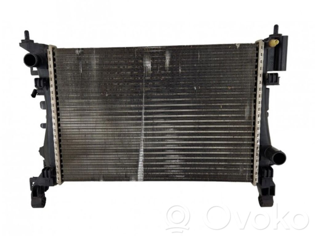 Opel Corsa D Aušinimo skysčio radiatorius 