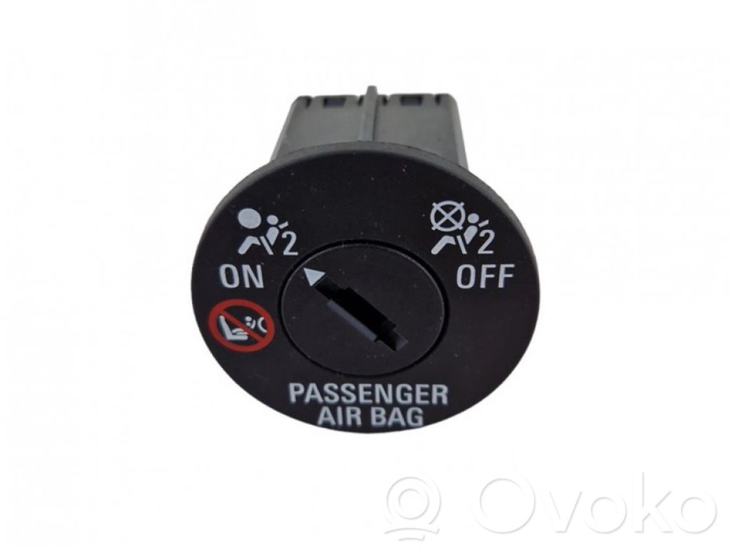 Opel Mokka Comutator pornit/oprit airbag pasager 
