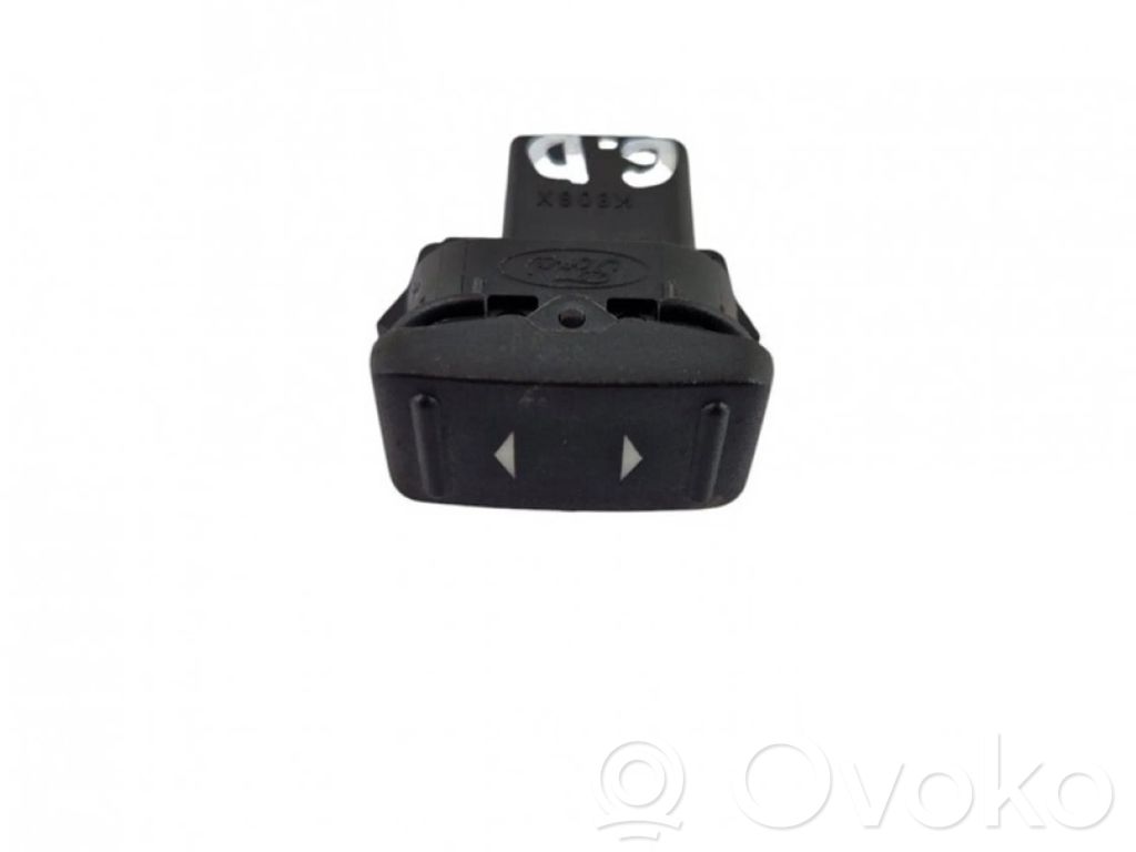 Electric window control switch   3M5T14529AA,03168700