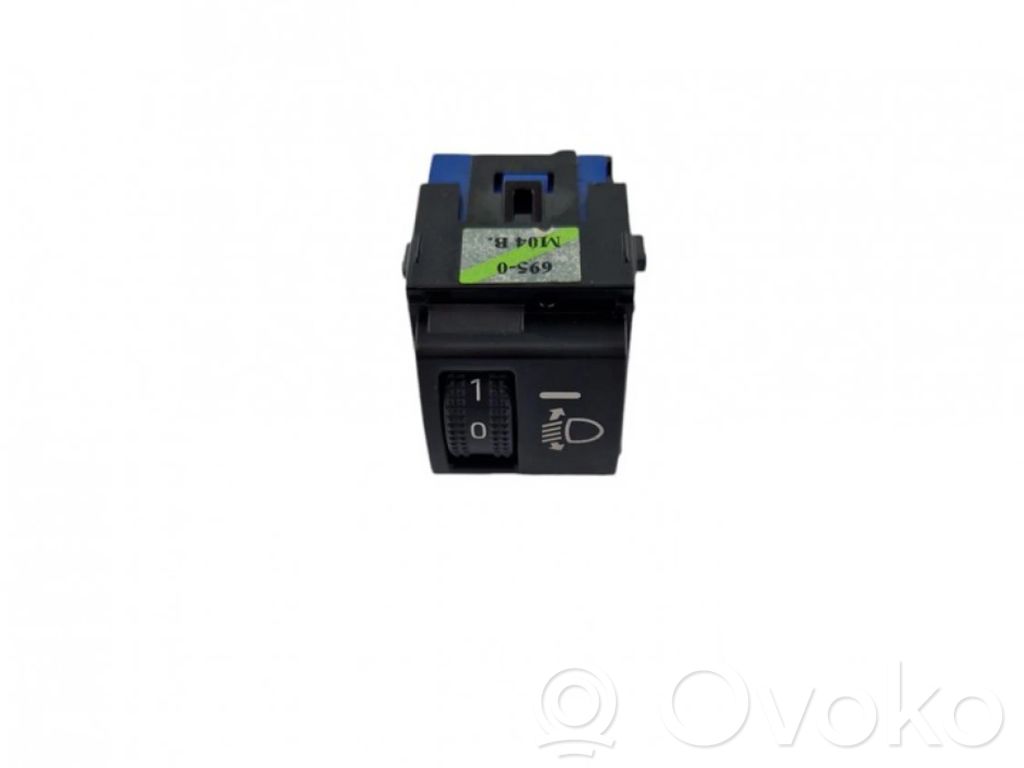 Toyota Yaris XP210 Headlight level height control switch 