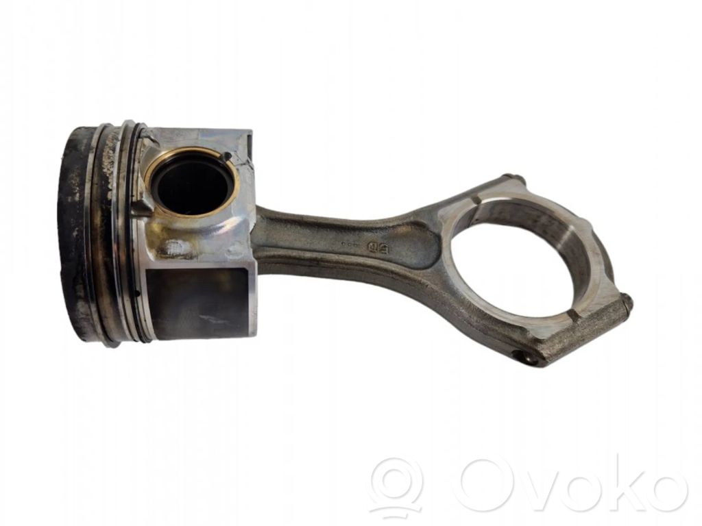 Piston