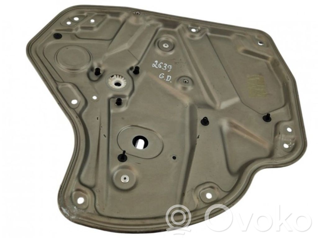 Skoda Octavia Mk2 (1Z) Mechanizm podnoszenia szyby tylnej bez silnika 
