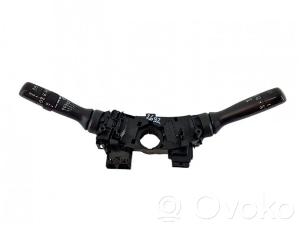 Toyota Prius (XW30) Interruttore/pulsante di controllo multifunzione 