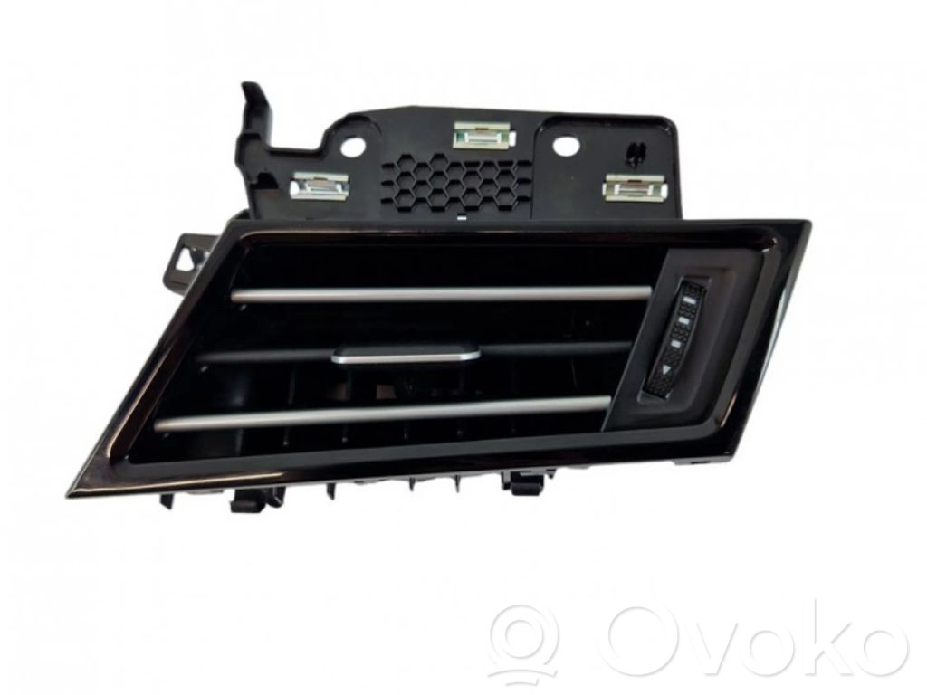 Volkswagen PASSAT B8 Rejilla de ventilación central del panel 