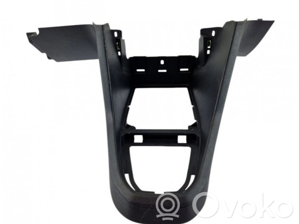 Volkswagen Caddy Element deski rozdzielczej / środek 