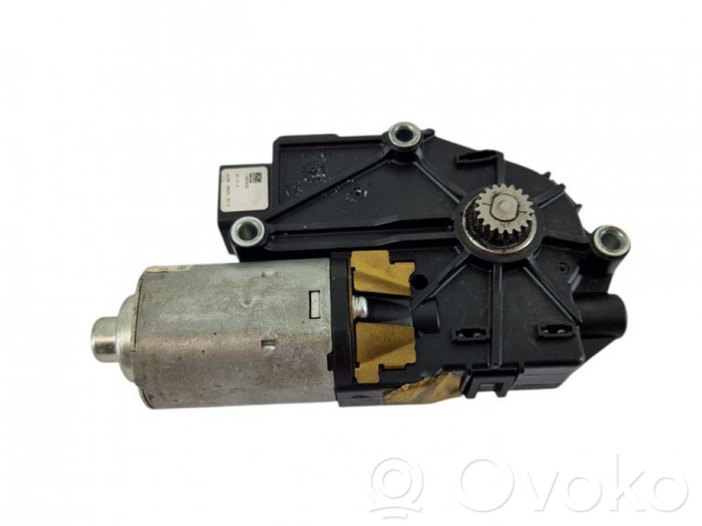Mercedes-Benz R W251 Motor/actuator trapă 