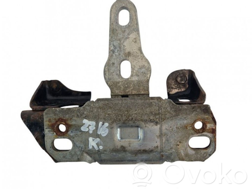 Engine mount bracket