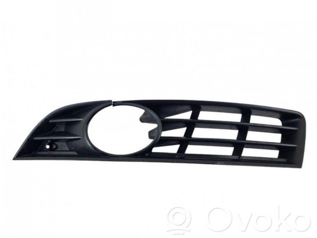 Volkswagen PASSAT B6 Grilă/ornament proiector ceață față 