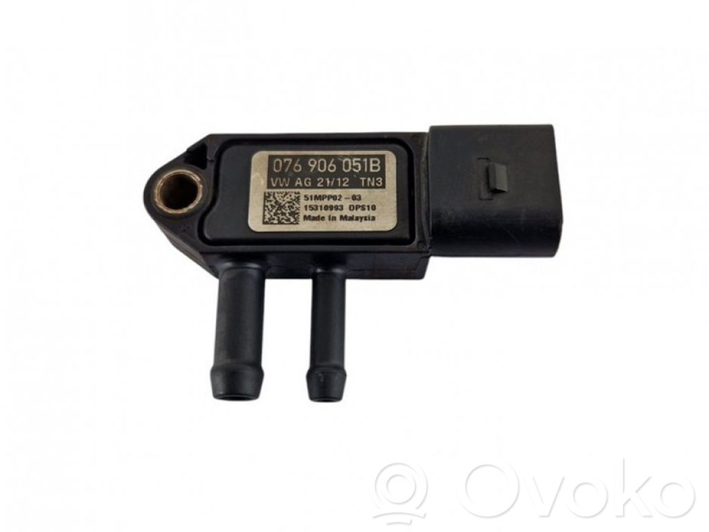 Volkswagen Transporter - Caravelle T5 Sensor de presión del aceite 