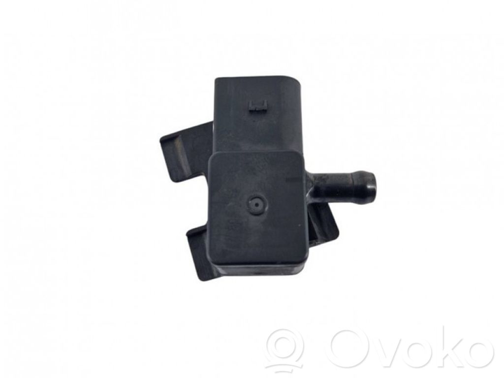 Oil pressure sensor   7805152