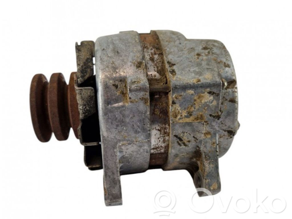 GAZ 24-10 Generator/alternator 