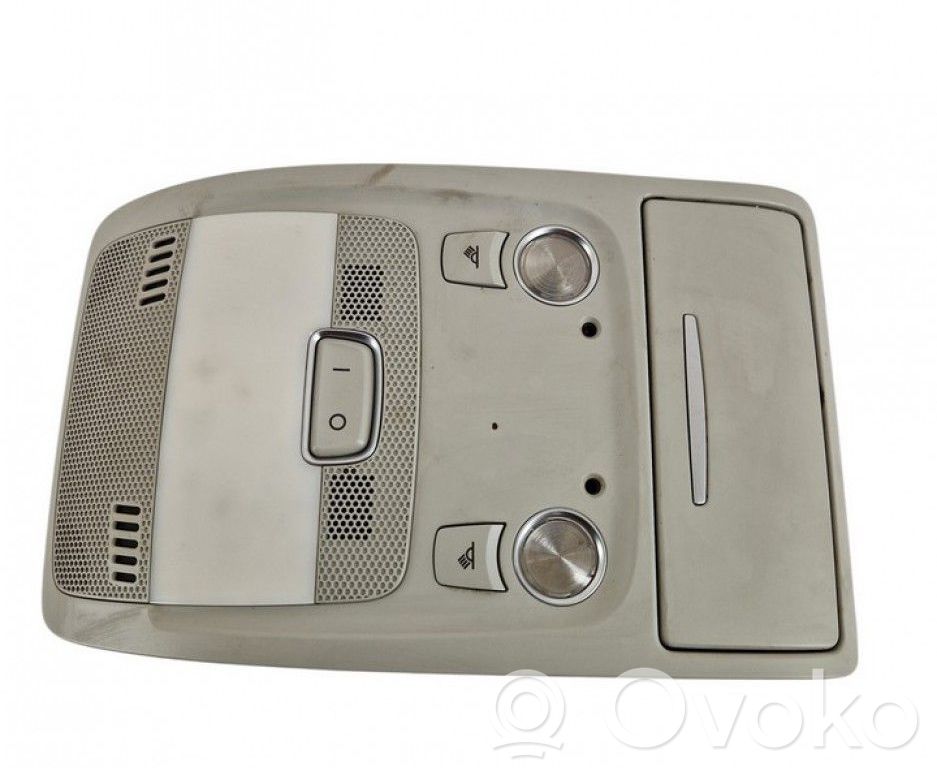 Otras luces interiores   8T0947135BF,8K0951117
