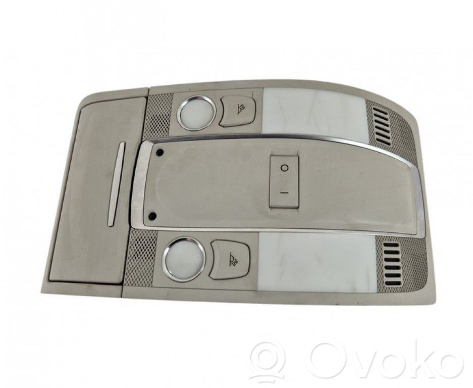 Autre éclairage intérieur   4F0947135BP,4F0910177,4F0951177
