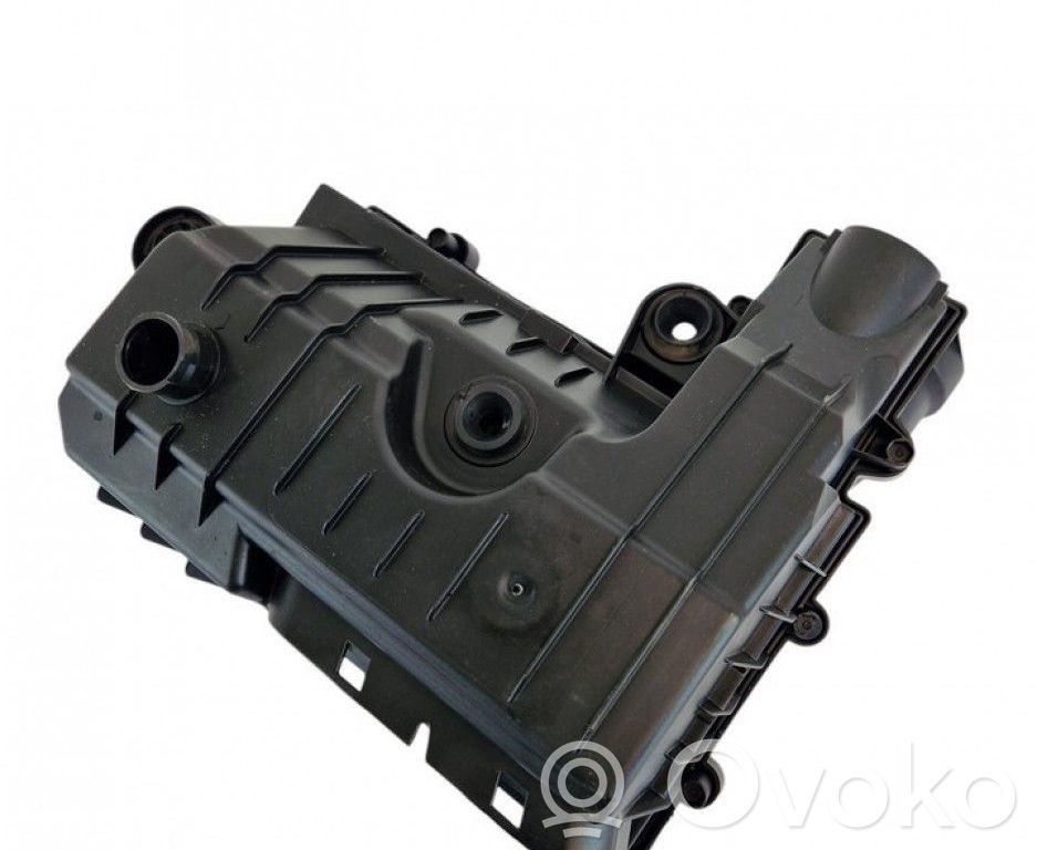 Volkswagen PASSAT B8 Luftfilterkasten 