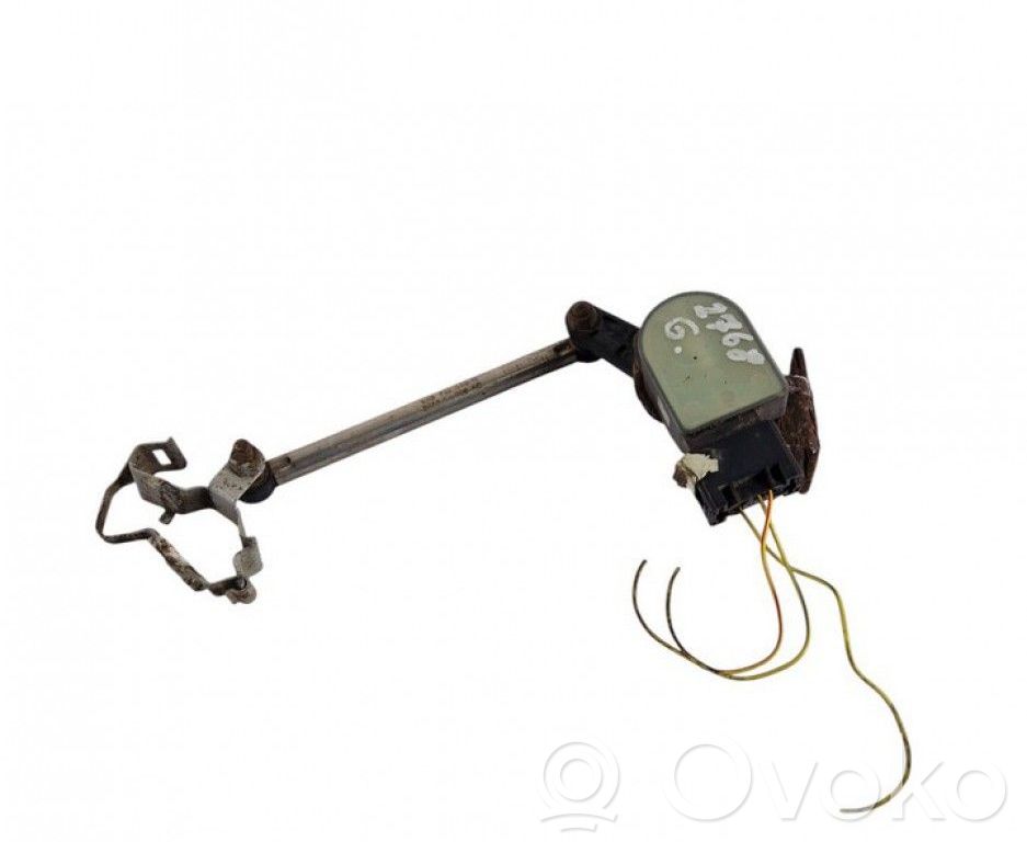 Front height sensor lever   2R8313D036AB