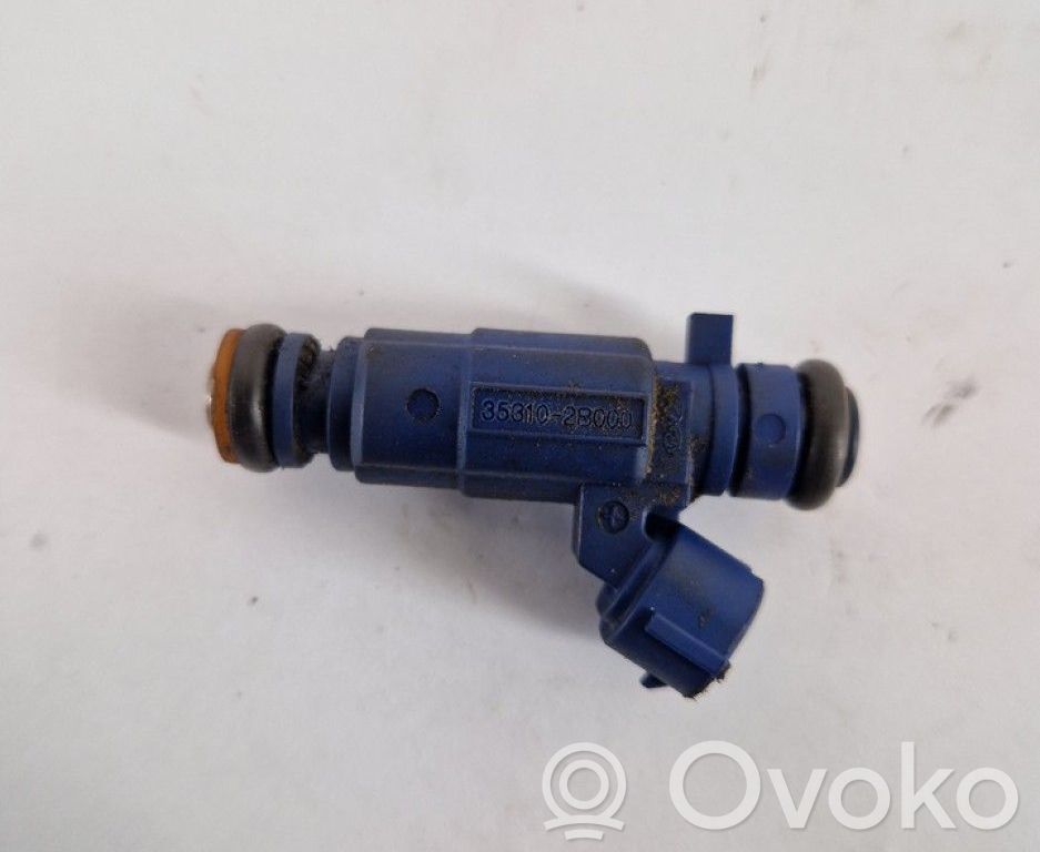 Injecteur de carburant   353102B000
