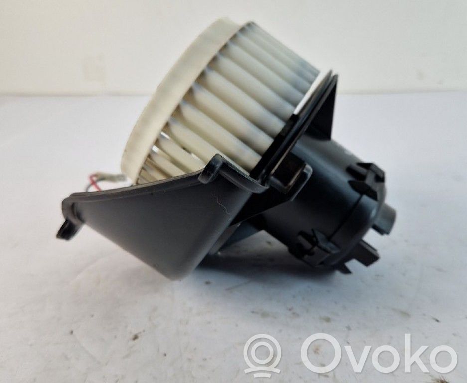 Opel Astra H Ventola riscaldamento/ventilatore abitacolo