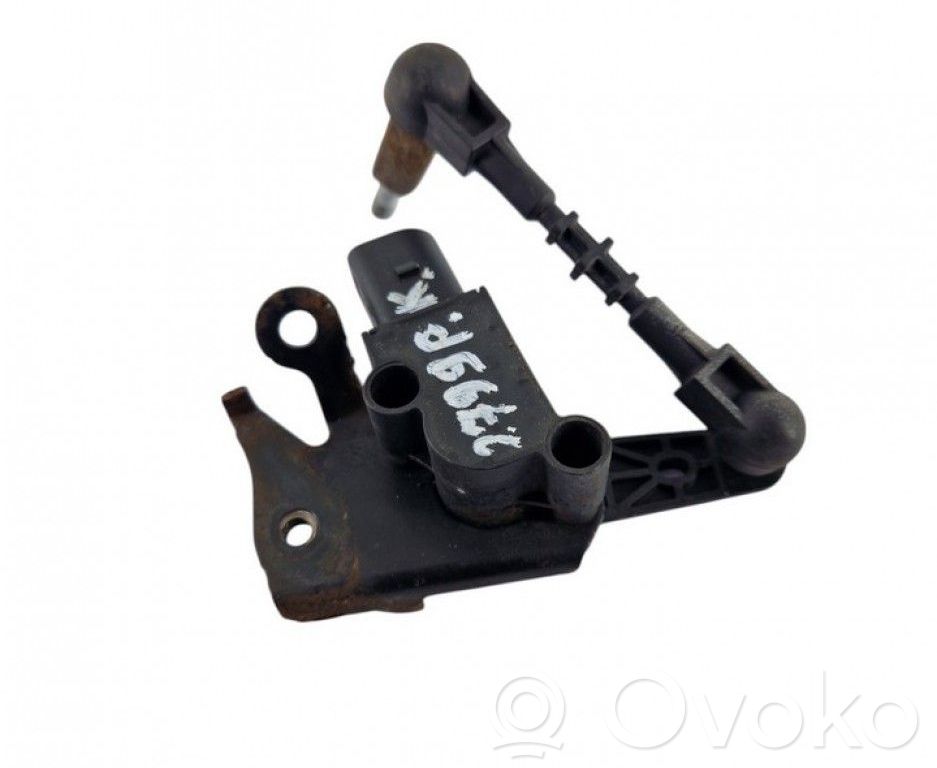 Audi A6 S6 C7 4G Front height sensor lever 