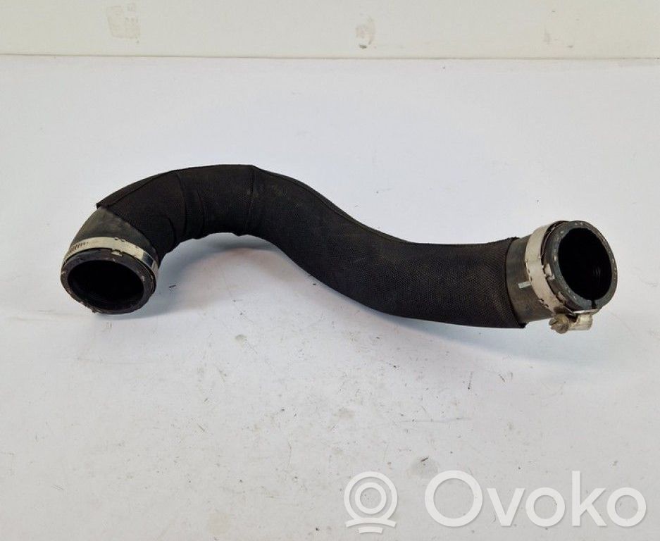 Furtun/conductă intercooler   4G0145738AG