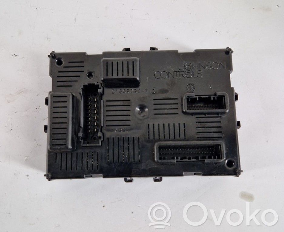 Nissan Note (E11) Komforta modulis 