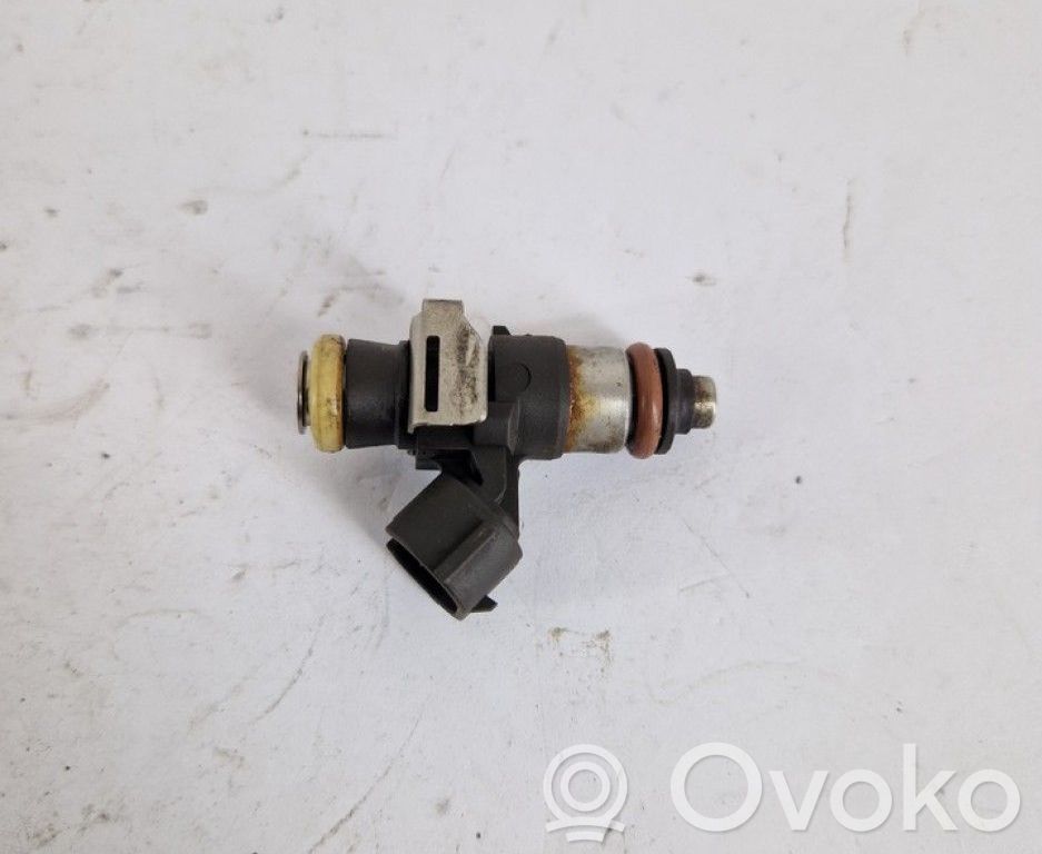 Volkswagen Caddy Inyector de combustible 