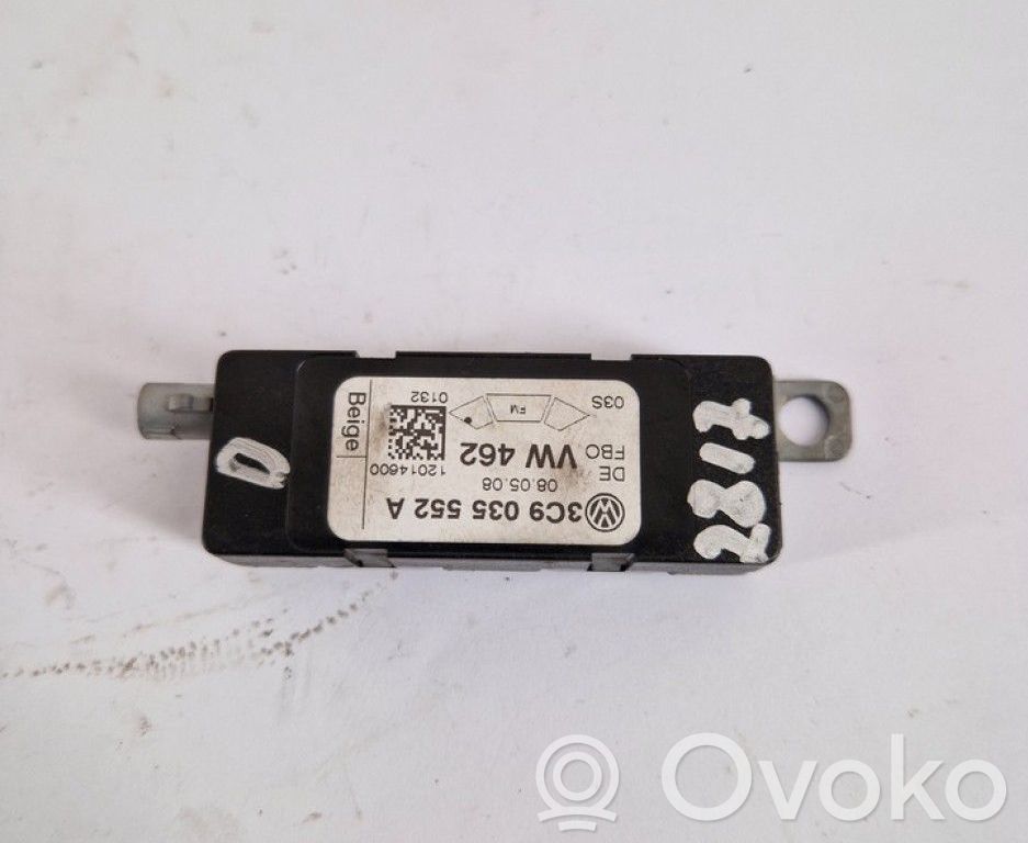 Volkswagen PASSAT B6 Amplificator antenă aeriană 