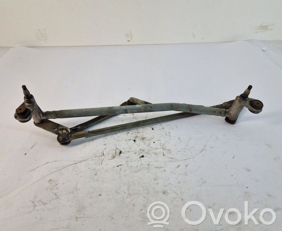 Volkswagen PASSAT B6 Tringlerie et moteur d'essuie-glace avant