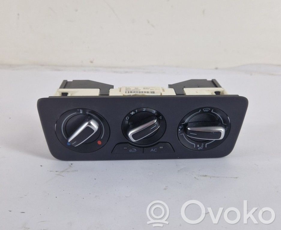 Audi A1 Unitate control climatizare 
