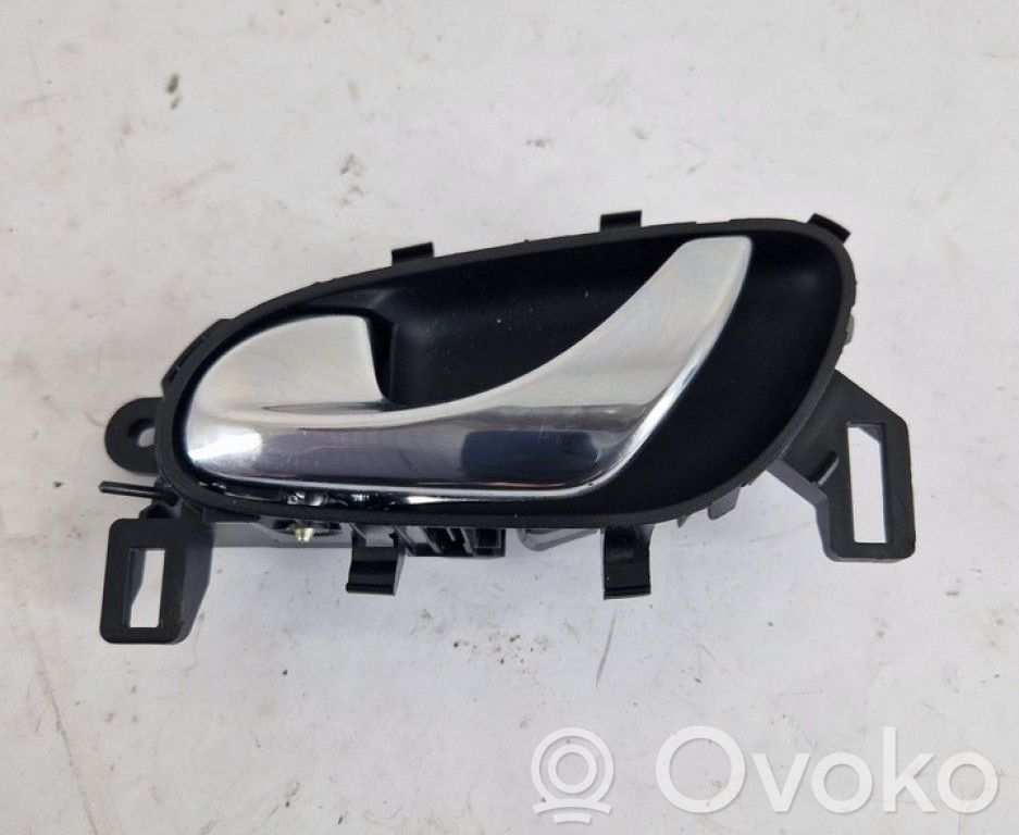 Renault Kadjar Manecilla interna puerta delantera 