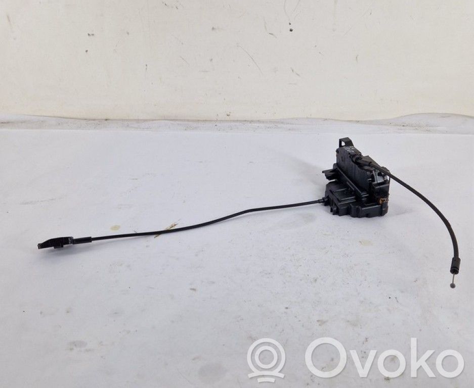 Renault Clio III Priekinė durų spyna 