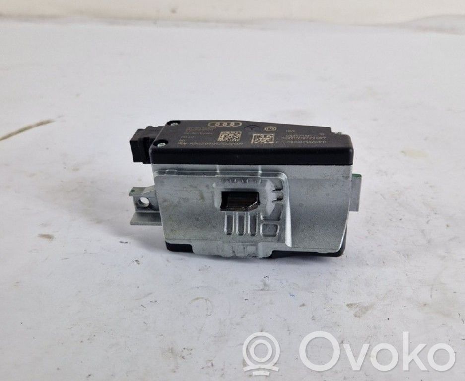 Ohjauspyörän lukitus   8K0905852D,8K0905852D,8K0905852D