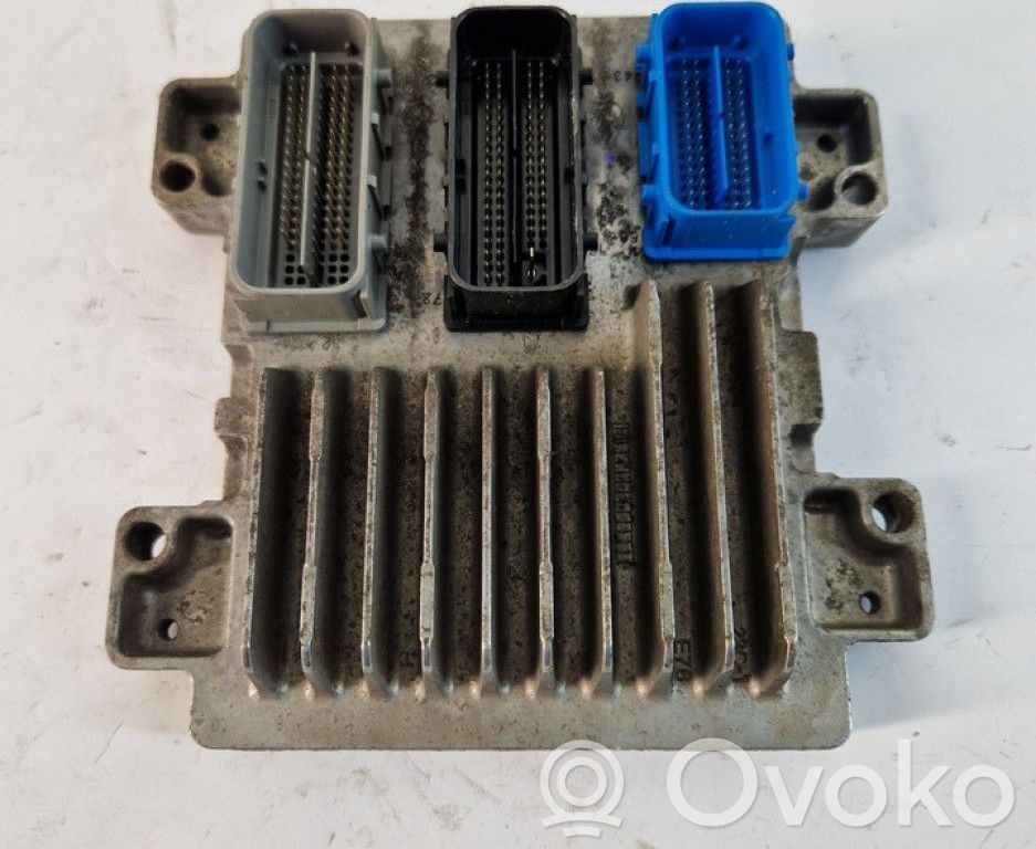 Opel Corsa E Engine control unit/module 