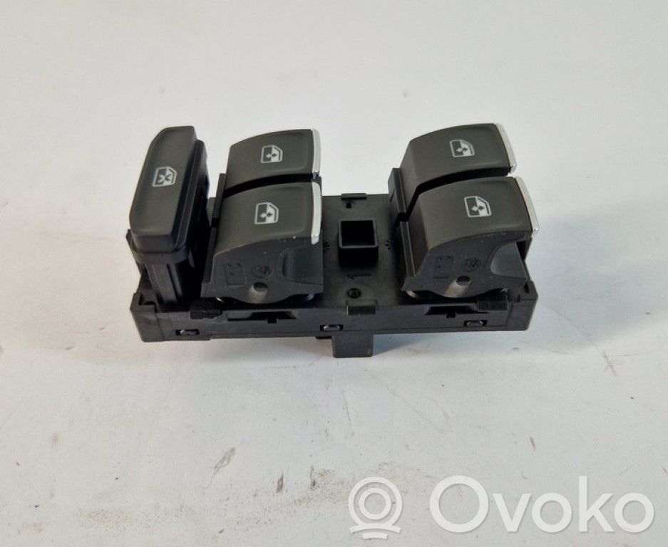 Volkswagen Tiguan Interruptor del elevalunas eléctrico 