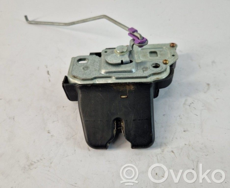 Tailgate/trunk/boot lock/catch/latch