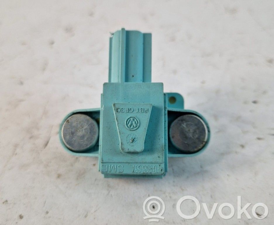 Airbagsensor Crashsensor Drucksensor   4F0955557,4F0955557,4F0955557