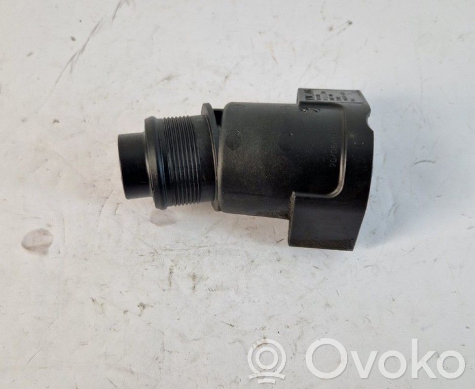 Guía de aire del intercooler   03L131111J,03L131111J,03L131111J