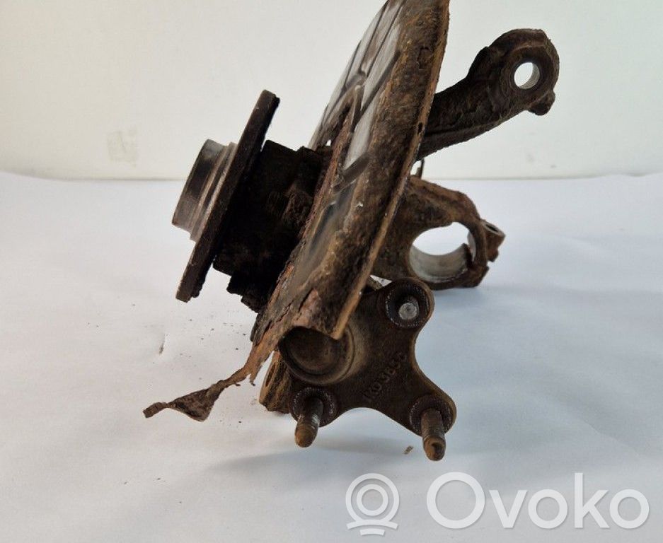 Cubo de rueda delantera