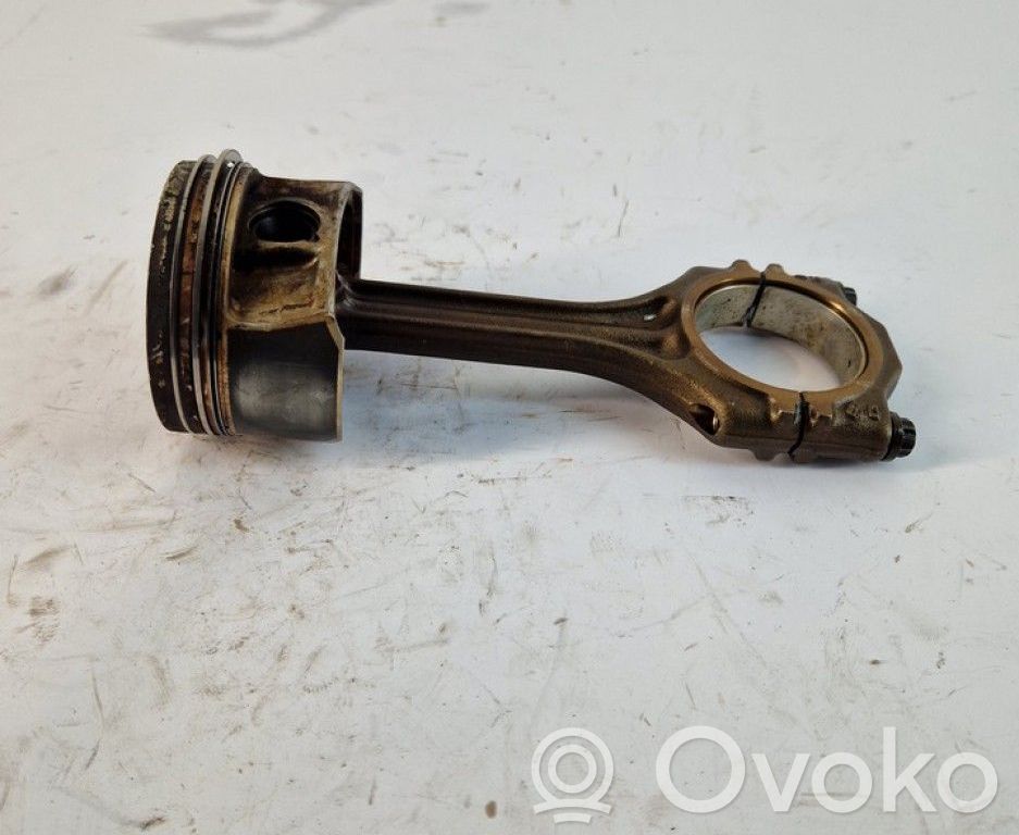 Volkswagen Touran I Pistone 