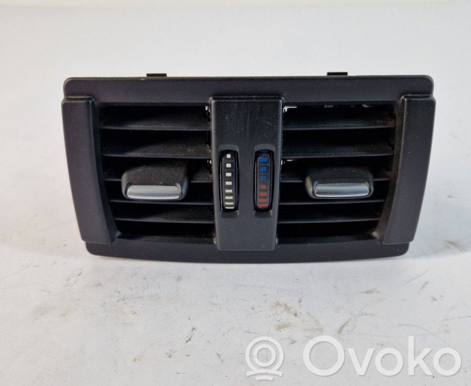 BMW 3 F30 F35 F31 Rejilla de ventilación central del panel 